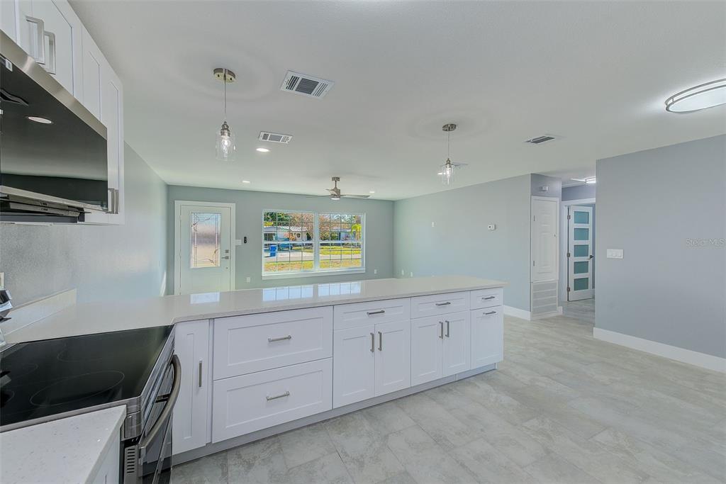 6208 Florida Circle East Apollo Beach, FL 33572 - Photo 14 of 43