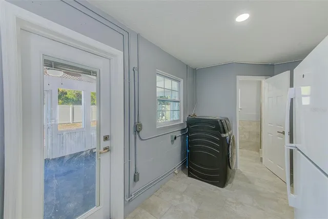 $347,900 | 6208 Florida Circle East, Apollo Beach, FL 33572