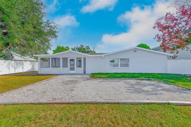 $347,900 | 6208 Florida Circle East, Apollo Beach, FL 33572