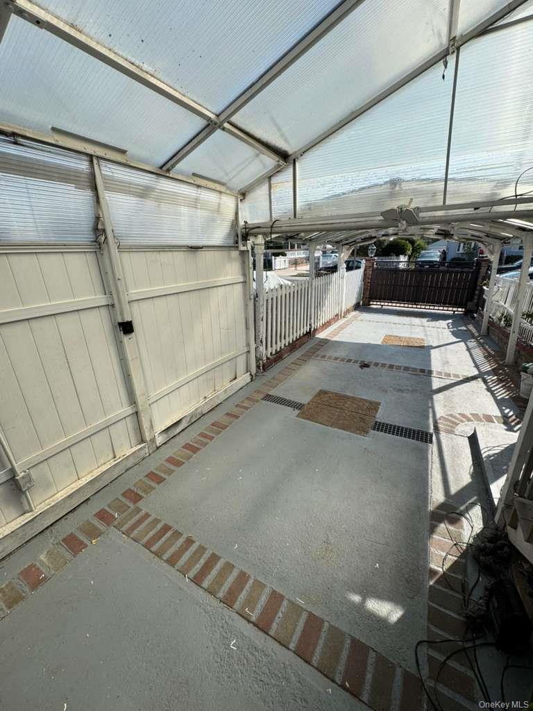 35 Harvard Street Valley Stream, NY 11580 - Photo 5 of 19 View of patio