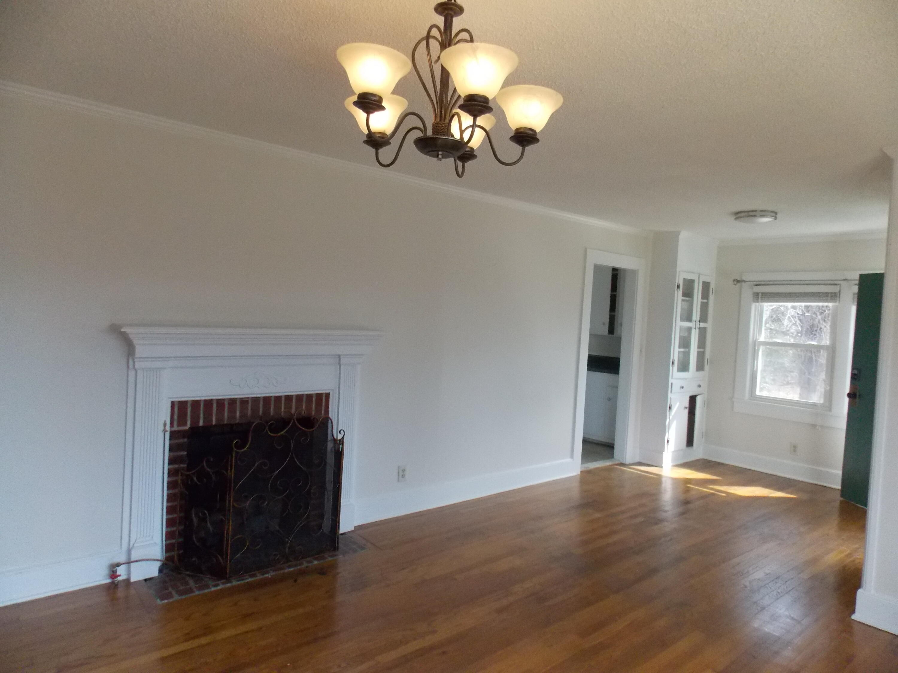 306 South Maple Street, Unit 1 McCormick, SC 29835 - Photo 12 of 12 DSCN3466