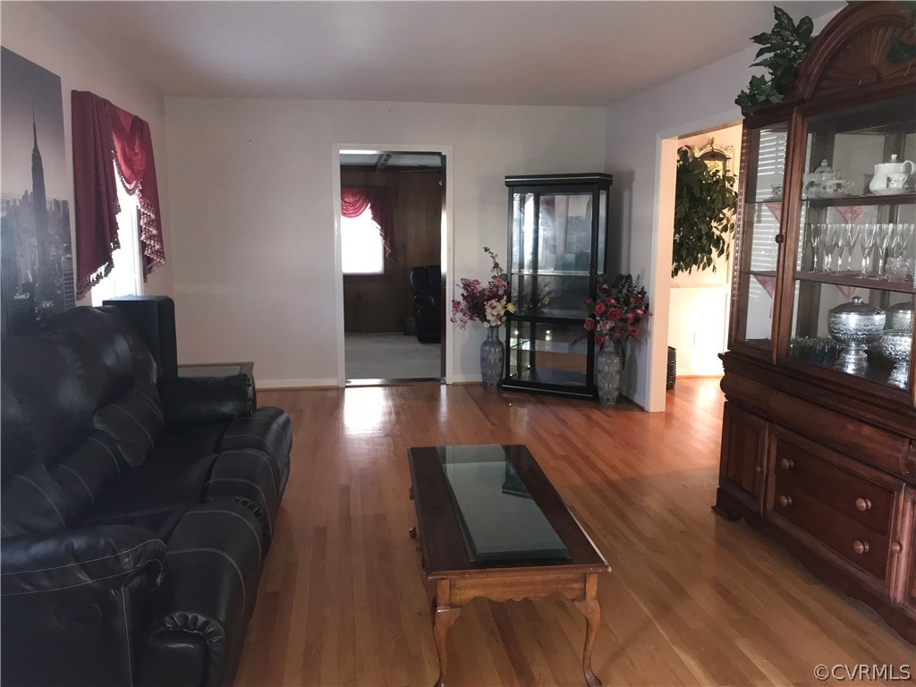 11921 Old Buckingham Road Midlothian, VA 23113 - Photo 2 of 16 Gallery Image 2