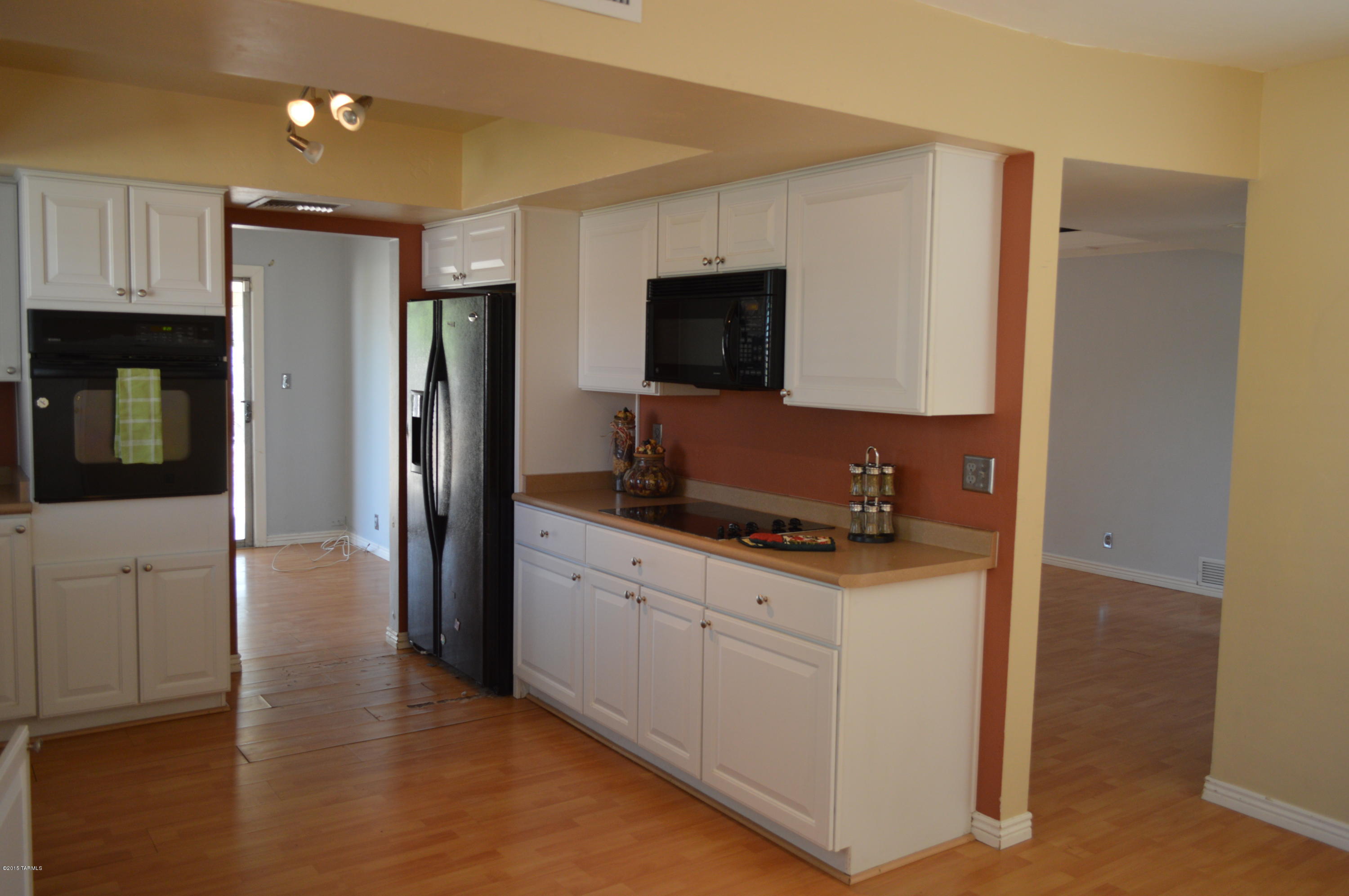 9409 East Magdalena Road Tucson, AZ 85710 - Photo 14 of 45 Gallery Image 14