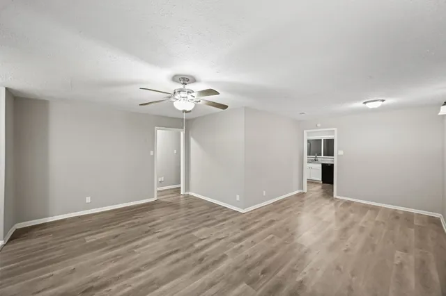 $215,000 | 605 West Avenue, Pasadena, TX 77502