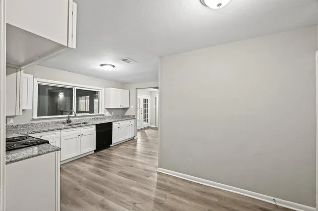 $215,000 | 605 West Avenue, Pasadena, TX 77502