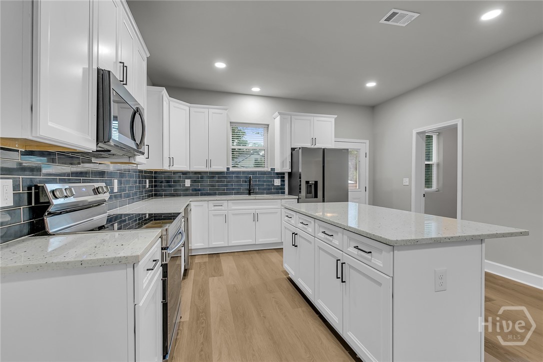 828 West 48th Street Savannah, GA 31405 - Photo 13 of 27