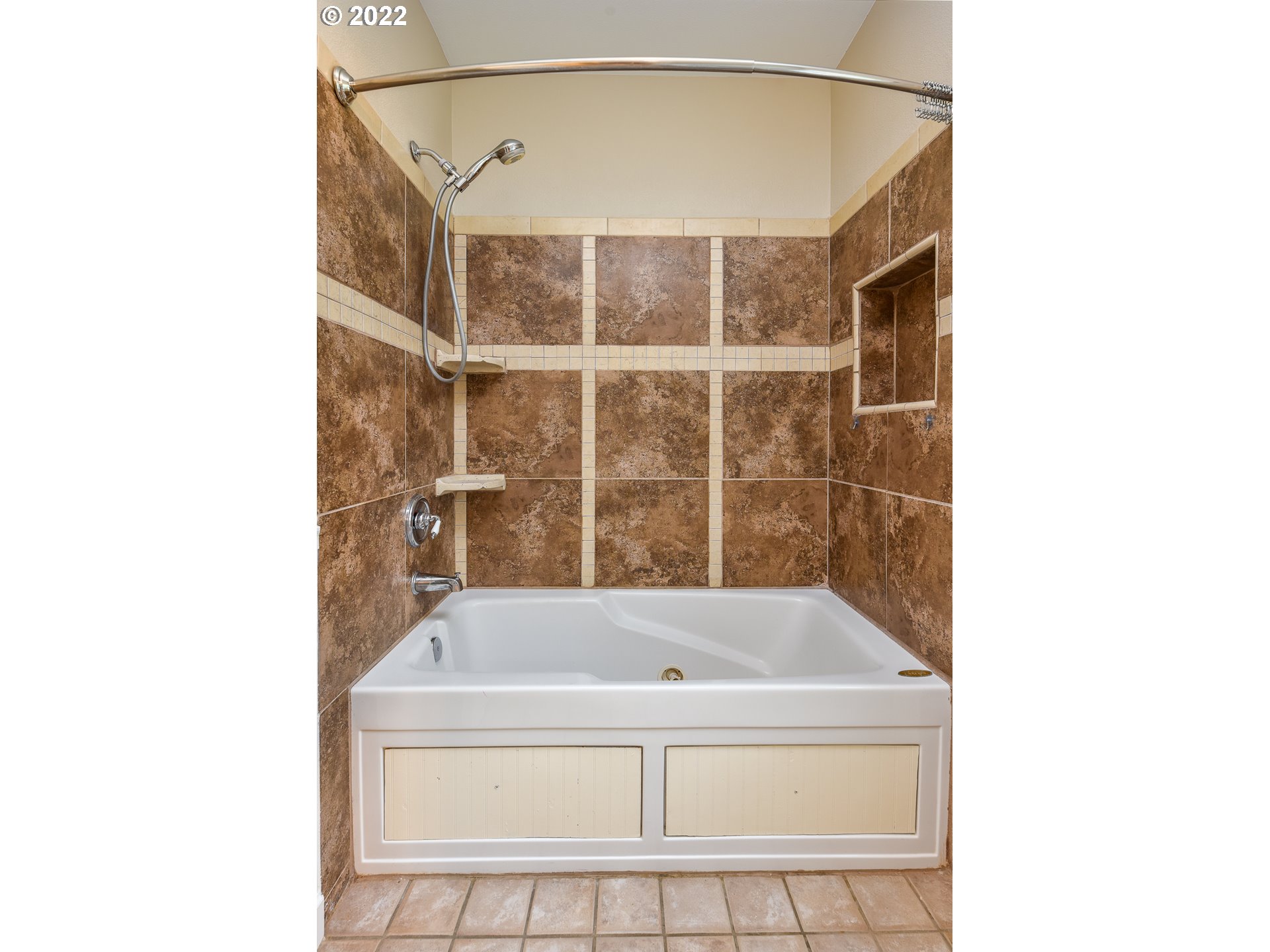 1821 Oakville Crossing Eugene, OR 97402 - Photo 12 of 26