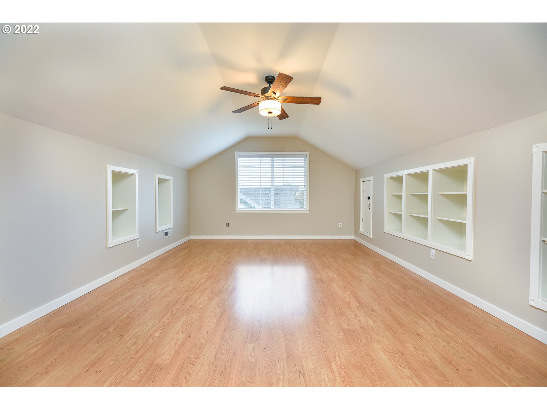 1821 Oakville Crossing Eugene, OR 97402 - Photo 19 of 26