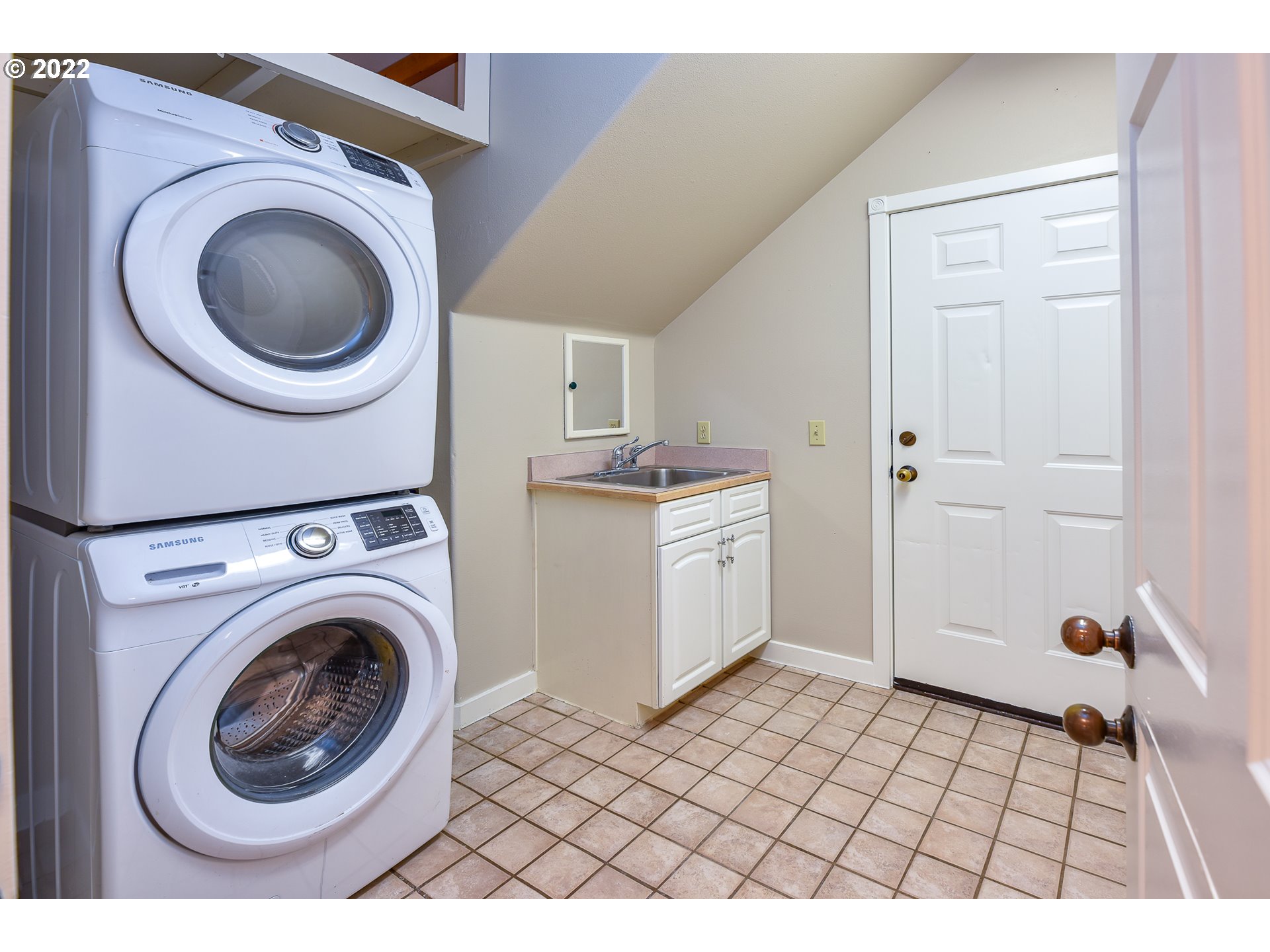 1821 Oakville Crossing Eugene, OR 97402 - Photo 21 of 26