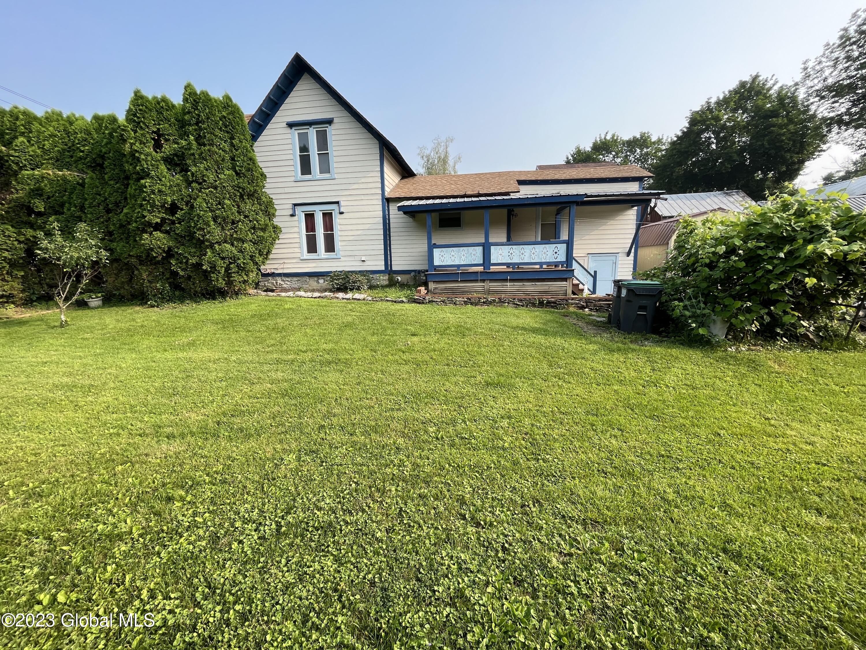 108 Veteran's Drive Cobleskill, NY 12043 - Photo 4 of 22 IMG_1854 2