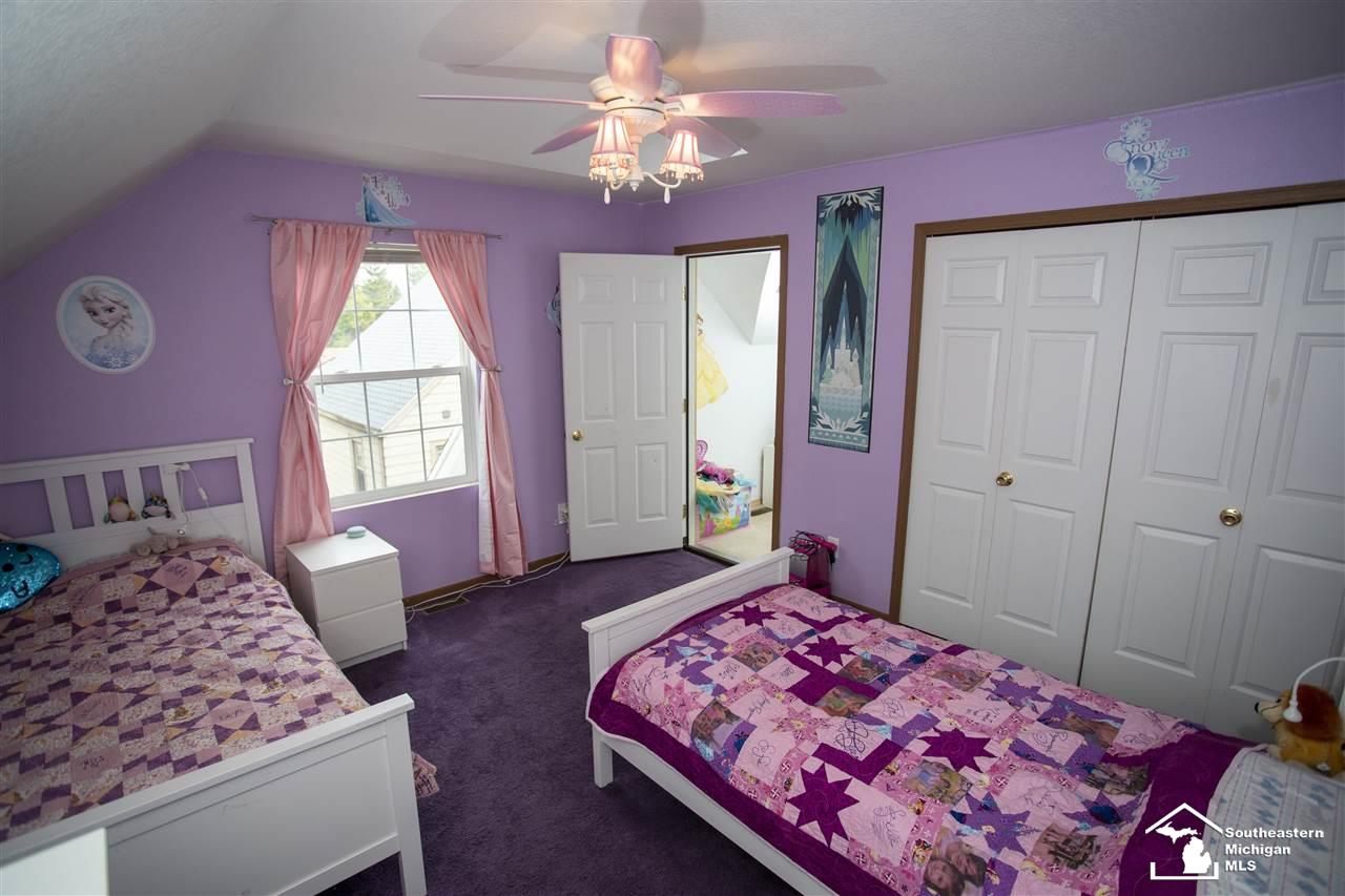 8245 Secor Road Lambertville, MI 48144 - Photo 16 of 26 Bedroom
