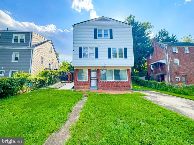 $560,000 | 1106 45th Place Southeast, Washington, DC 20019