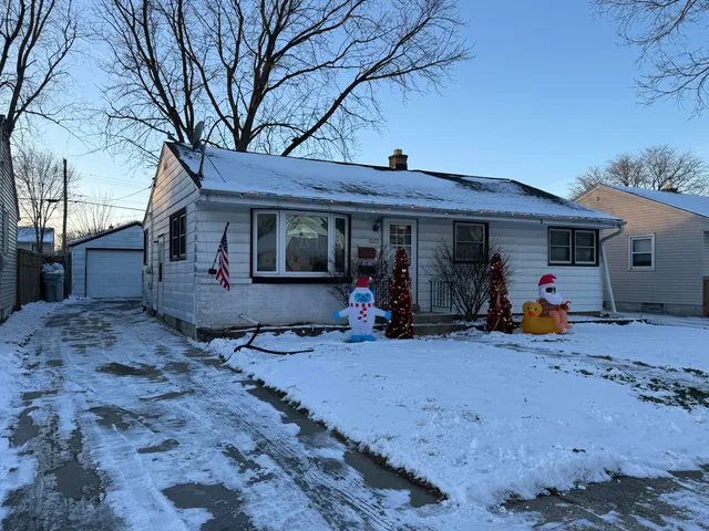 $279,900 | 3657 South 81st Street, Milwaukee, WI 53220