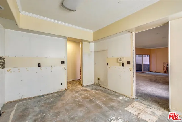 $794,900 | 621 East Olive Avenue, Unit 106, Burbank, CA 91501