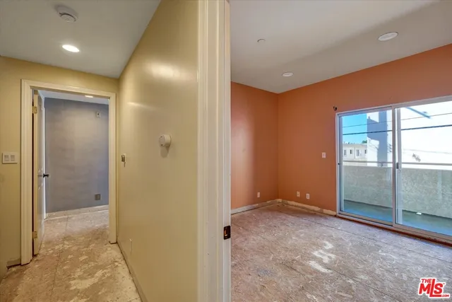 $794,900 | 621 East Olive Avenue, Unit 106, Burbank, CA 91501