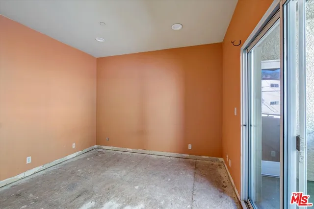 $794,900 | 621 East Olive Avenue, Unit 106, Burbank, CA 91501