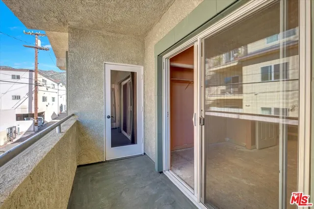 $794,900 | 621 East Olive Avenue, Unit 106, Burbank, CA 91501