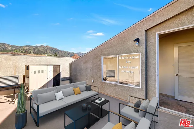 $794,900 | 621 East Olive Avenue, Unit 106, Burbank, CA 91501