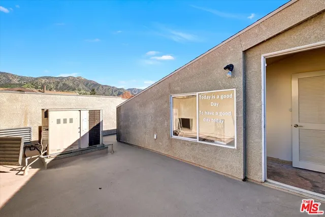 $794,900 | 621 East Olive Avenue, Unit 106, Burbank, CA 91501