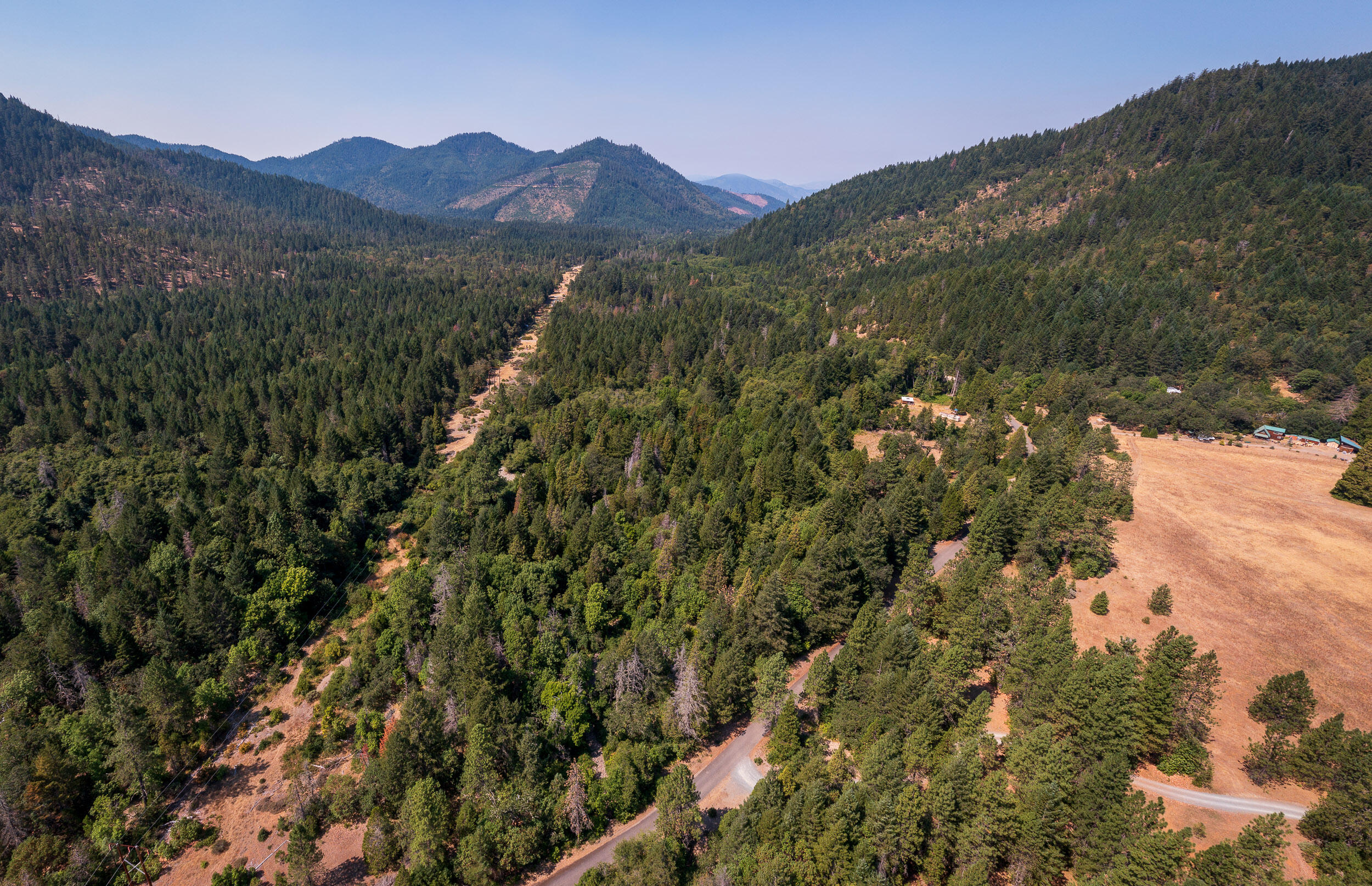 8595 Deer Creek Road Selma, OR 97538 - Photo 12 of 17 8595DeerCreekRd-011