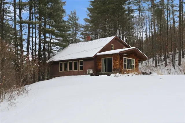 $450,000 | 1658 Highway 12, Berlin, VT 05663