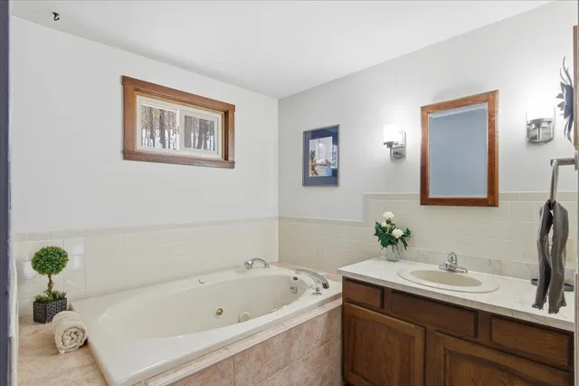 $450,000 | 1658 Highway 12, Berlin, VT 05663