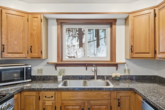 $450,000 | 1658 Highway 12, Berlin, VT 05663