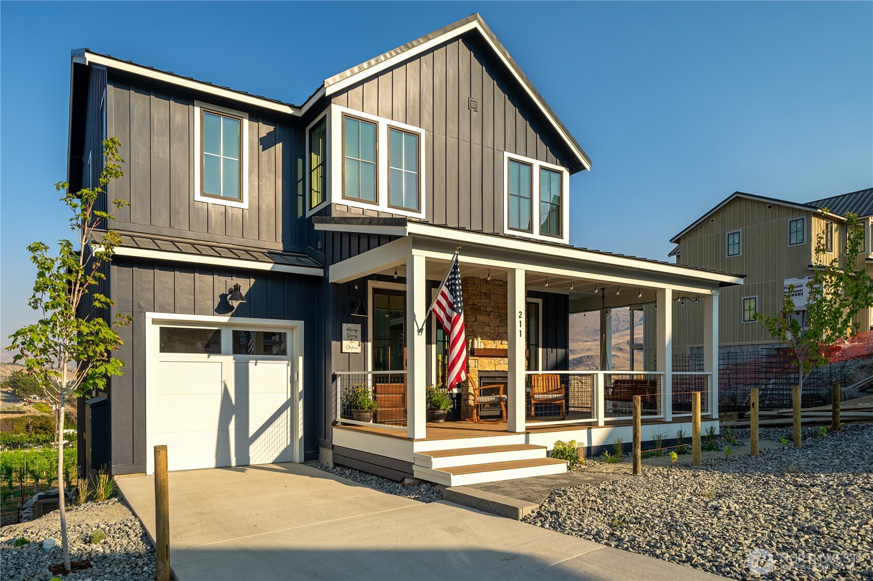 211 Bluebell Lane Chelan, WA 98816 - Photo 4 of 40