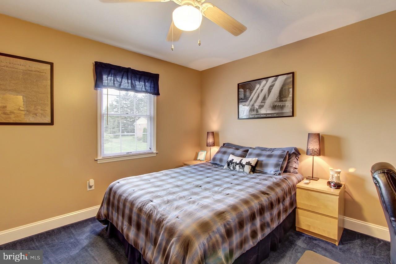 2236 Chestnut Road York, PA 17408 - Photo 13 of 25