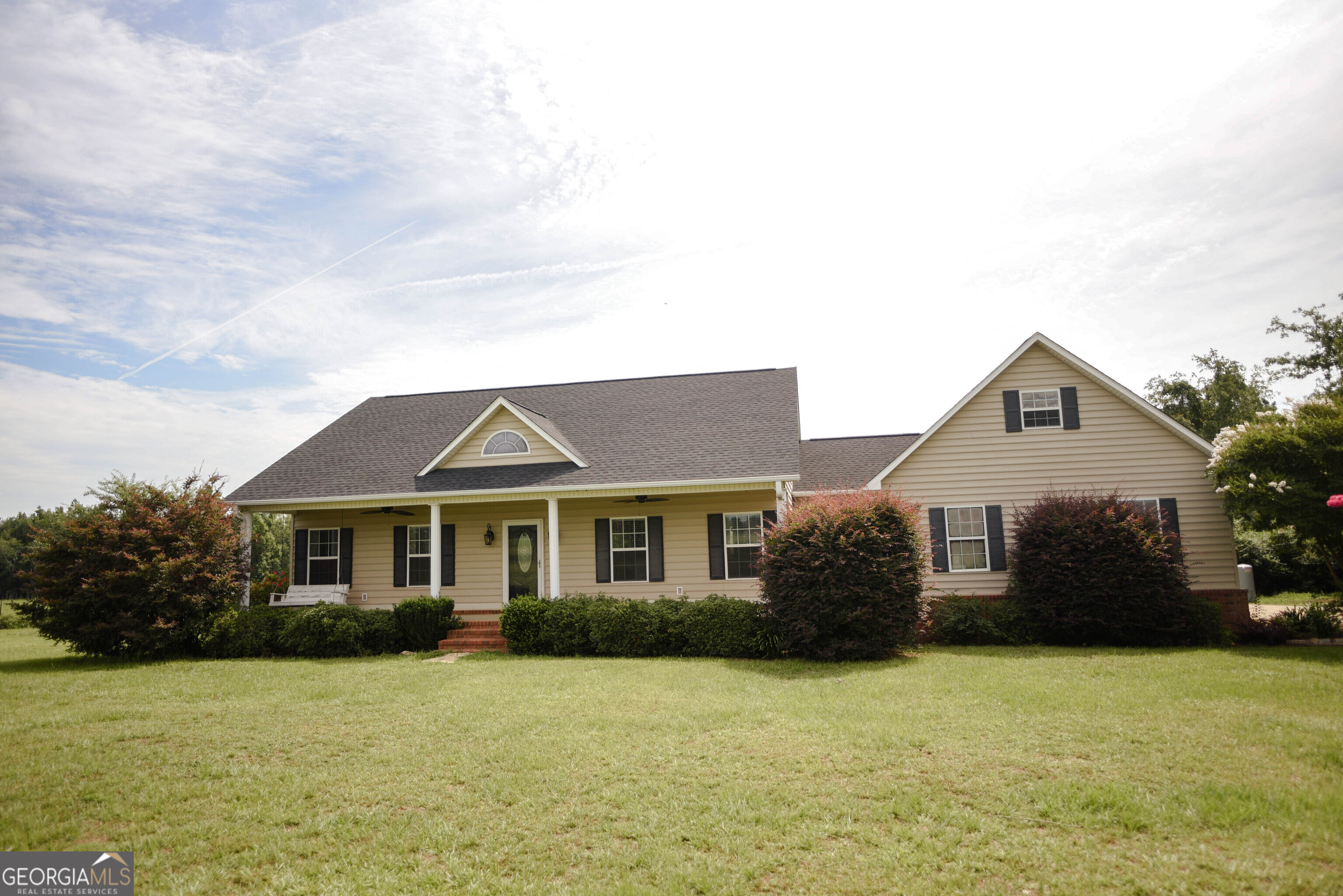 247 Darrell Thompson Road Lyons, GA 30436 - Photo 2 of 27
