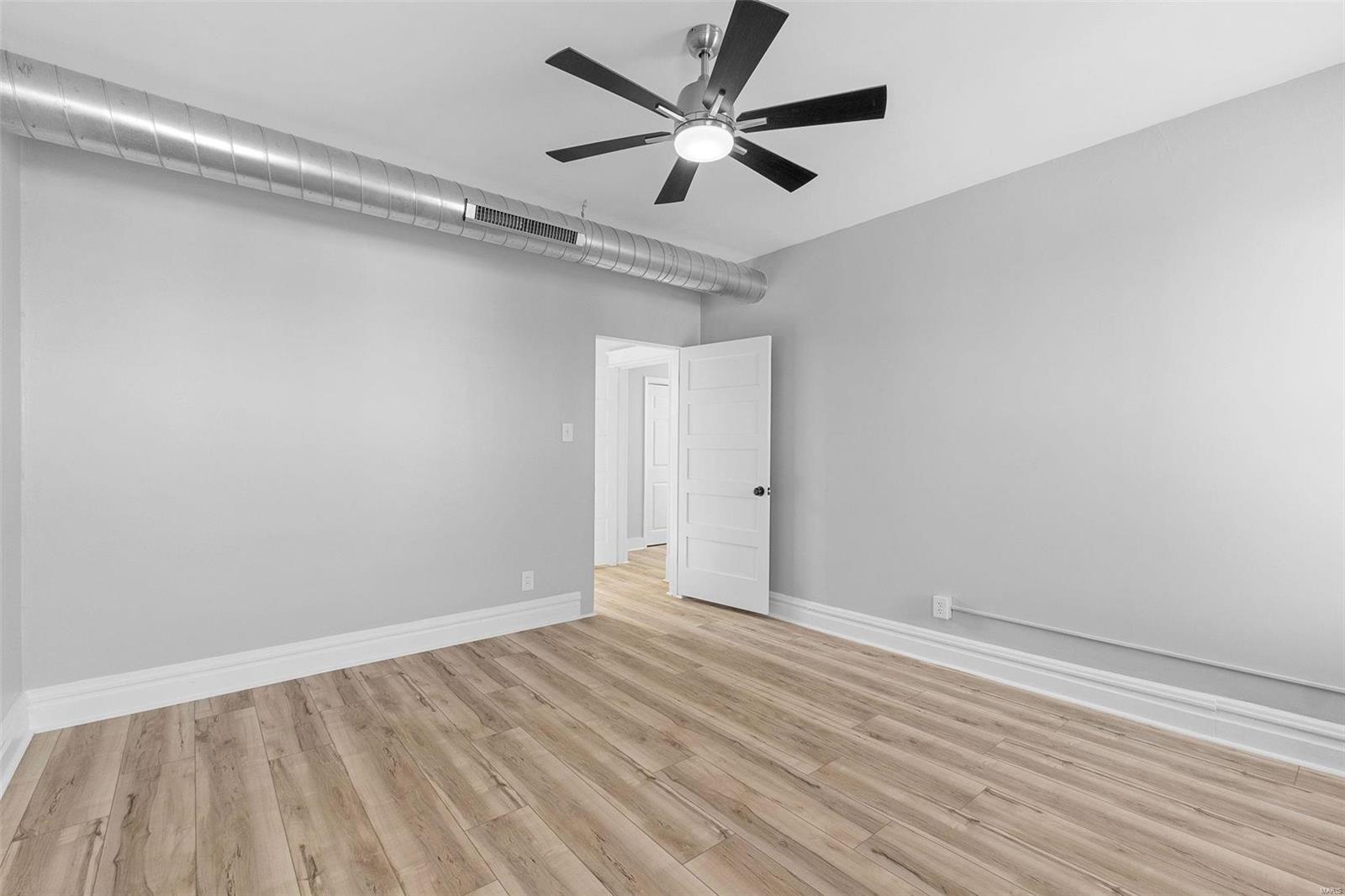 5600 Morgan Ford Road St. Louis, MO 63116 - Photo 28 of 41 Gallery Image 28