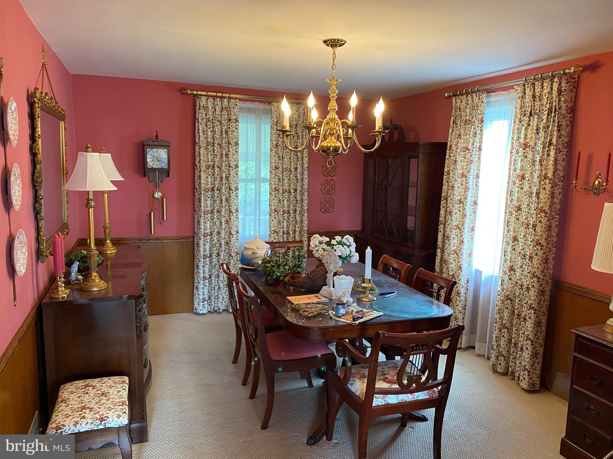 1834 Dunmere Road Dundalk, MD 21222 - Photo 4 of 20 Dining room