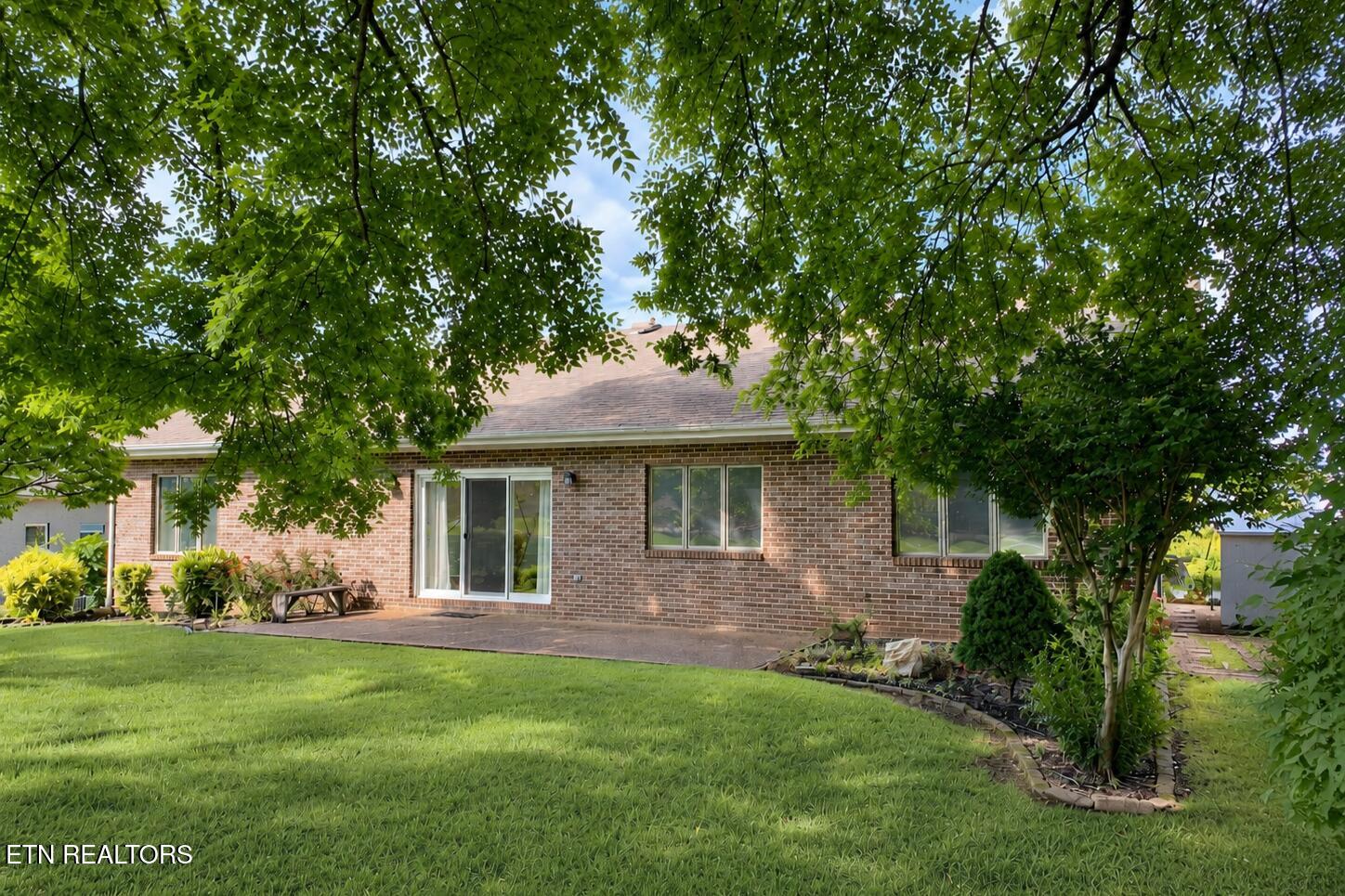 212 Tooweka Lane Loudon, TN 37774 - Photo 3 of 52 back exterior