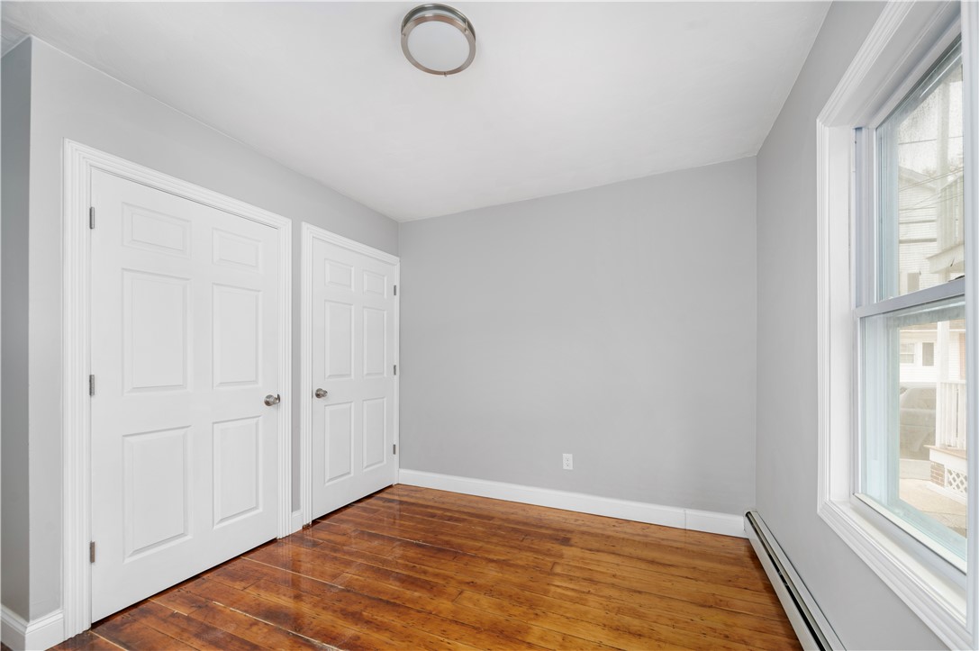 35 Central Street Lincoln, RI 02838 - Photo 9 of 36