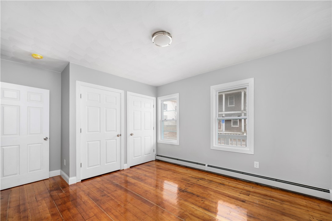 35 Central Street Lincoln, RI 02838 - Photo 10 of 36