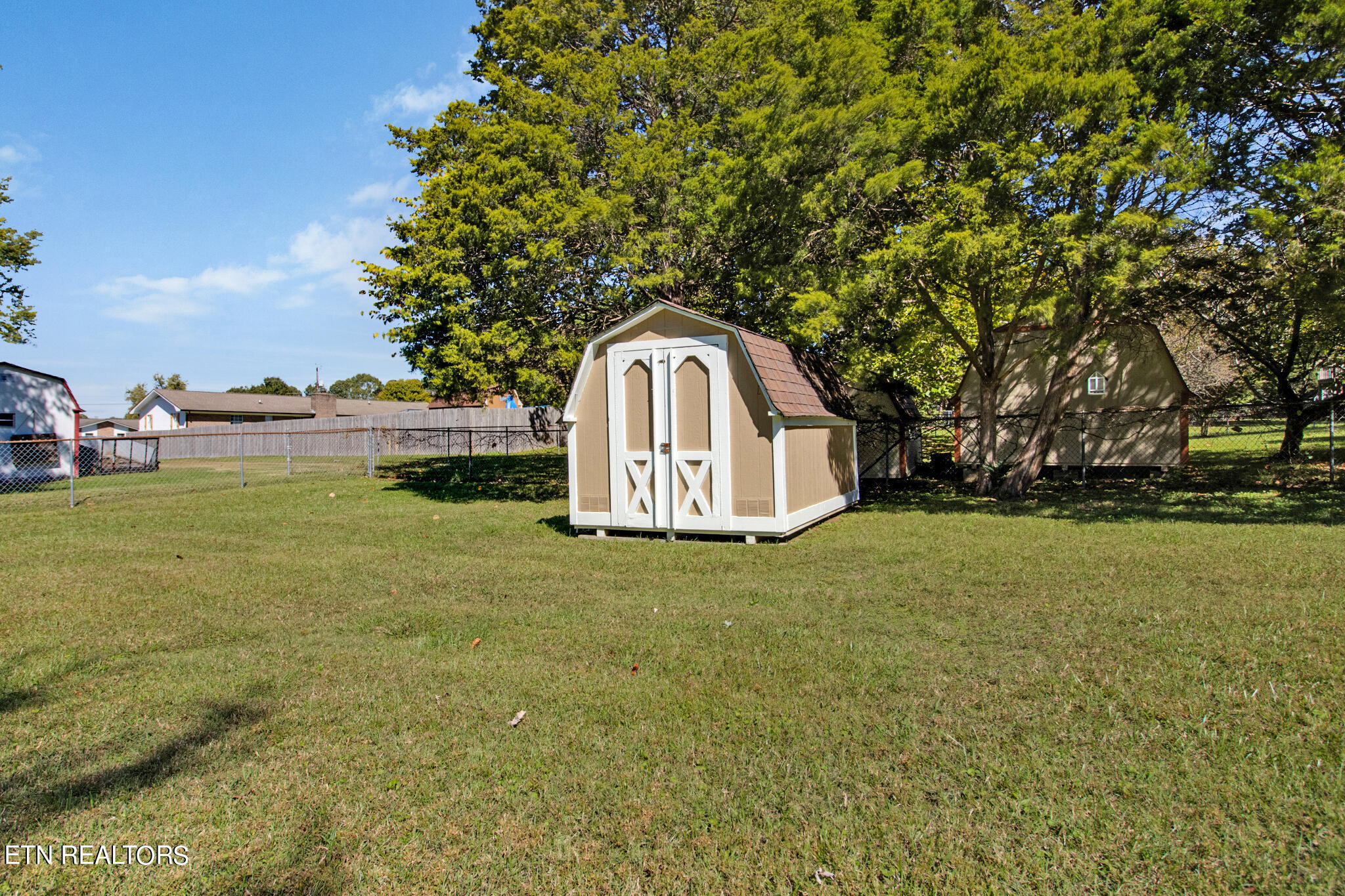 3729 Meredith Road Knoxville, TN 37921 - Photo 30 of 37 img_7123-img_7127