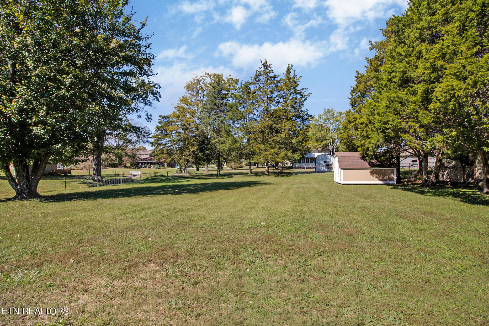 3729 Meredith Road Knoxville, TN 37921 - Photo 31 of 37 img_7133-img_7137