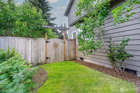 $500,000 | 7318 East Raintree Lane, Port Orchard, WA 98366