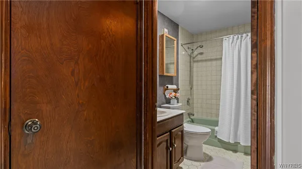 $220,000 | 5291 Chestnut Ridge Road, Unit D, Orchard Park, NY 14127