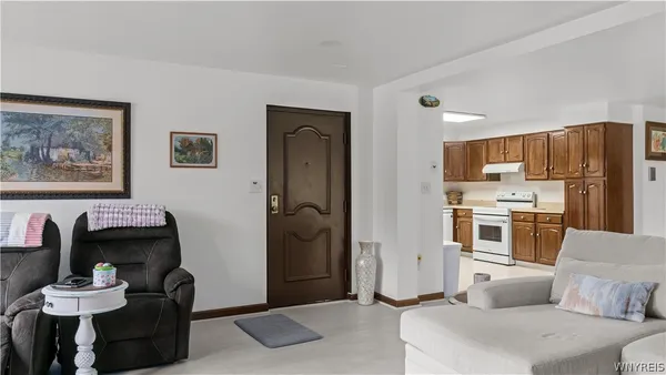 $220,000 | 5291 Chestnut Ridge Road, Unit D, Orchard Park, NY 14127