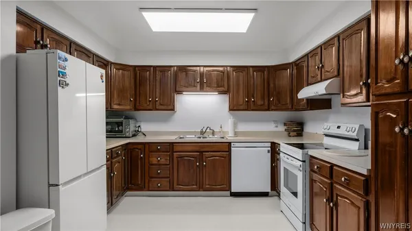 $220,000 | 5291 Chestnut Ridge Road, Unit D, Orchard Park, NY 14127