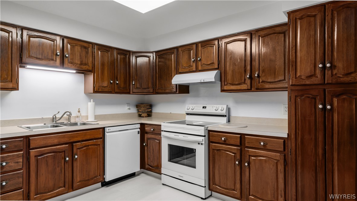 5291 Chestnut Ridge Road, Unit D Orchard Park, NY 14127 - Photo 7 of 25