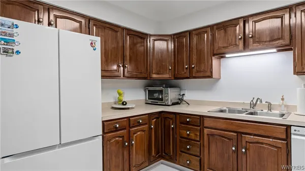 $220,000 | 5291 Chestnut Ridge Road, Unit D, Orchard Park, NY 14127