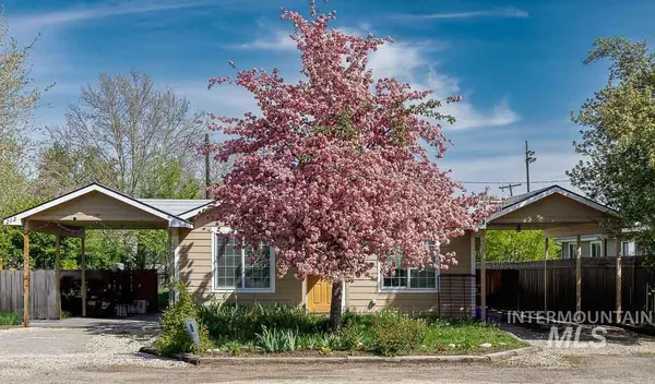 $449,000 | 210-212 East 12th Street, Emmett, ID 83617