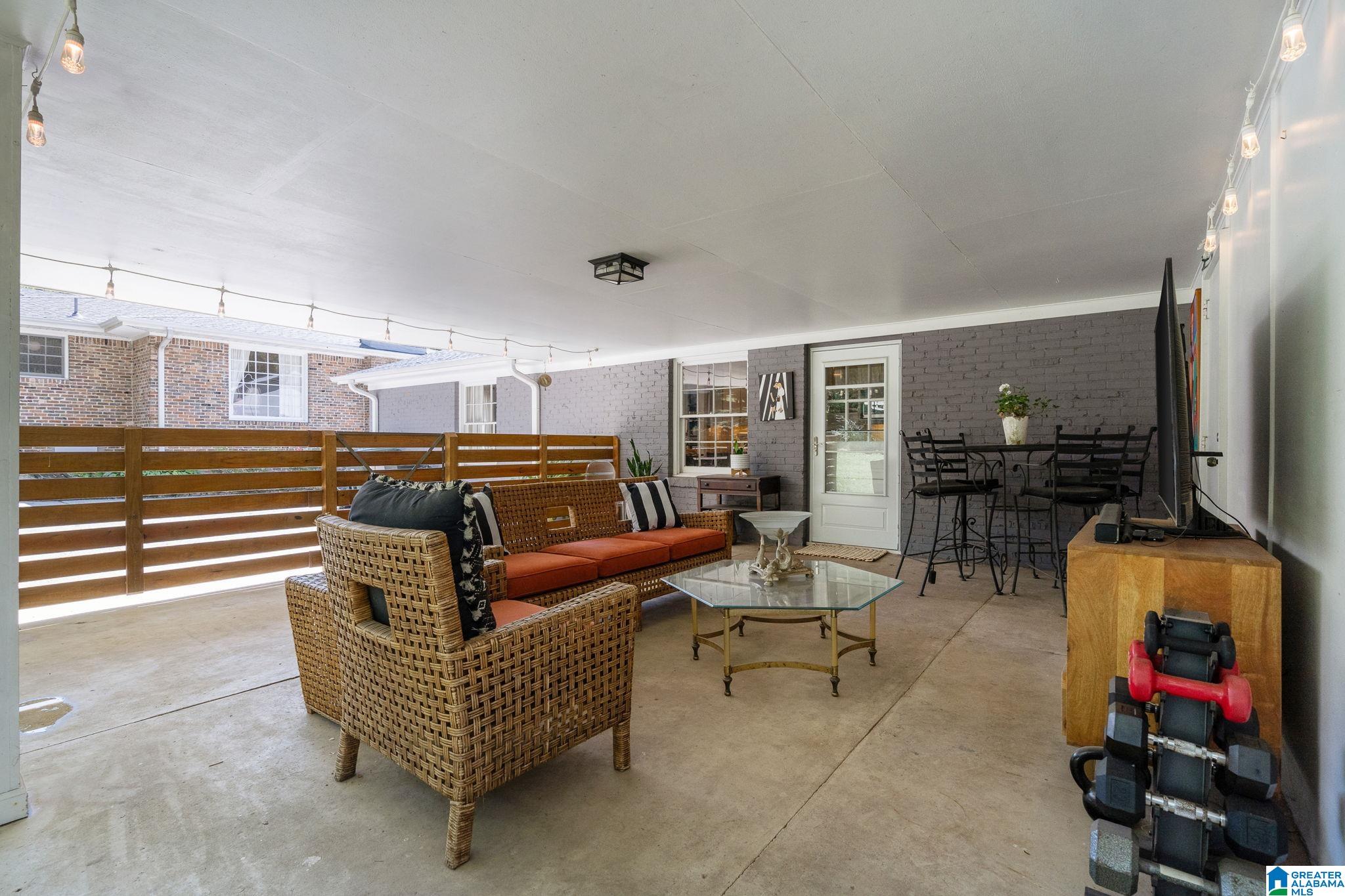 1005 55th Street South Birmingham, AL 35222 - Photo 31 of 34