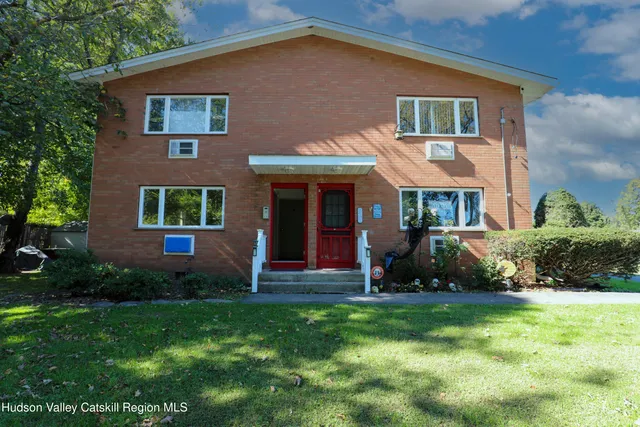 $1,650 | 30 Lamb Avenue, Unit 4B, Saugerties, NY 12477