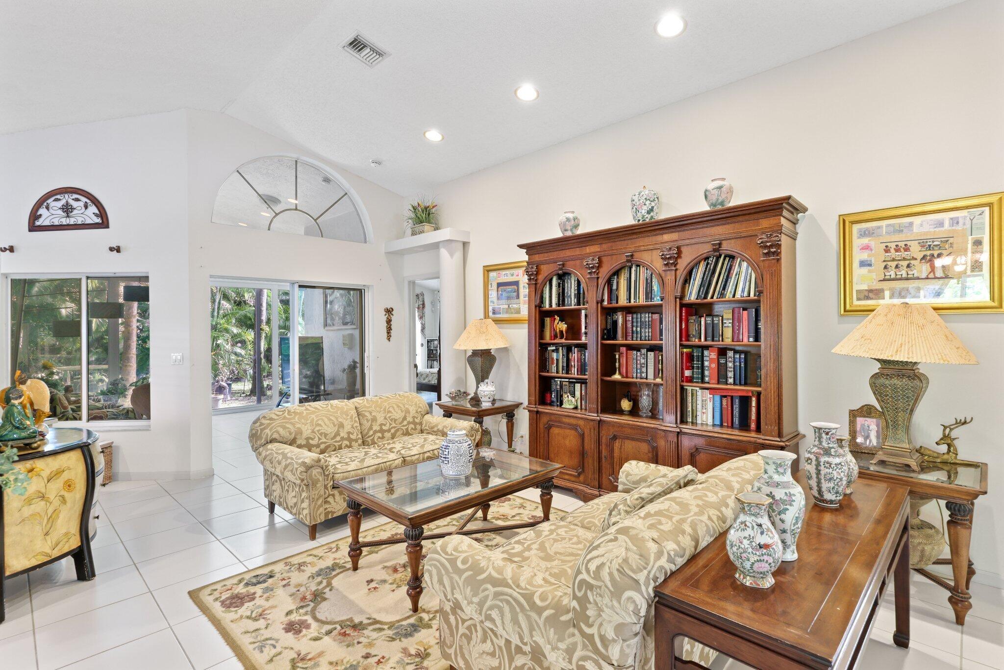 1350 Southwest 18th Street Boca Raton, FL 33486 - Photo 10 of 46 1350 Southwest 18th St - 13.jpg-SMALL