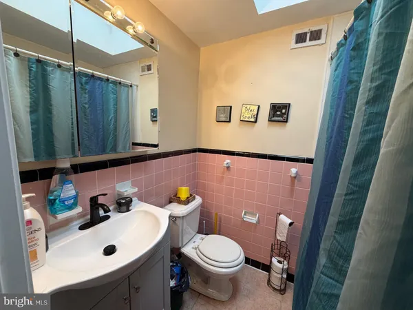$379,000 | 7408 Brous Avenue, Philadelphia, PA 19152