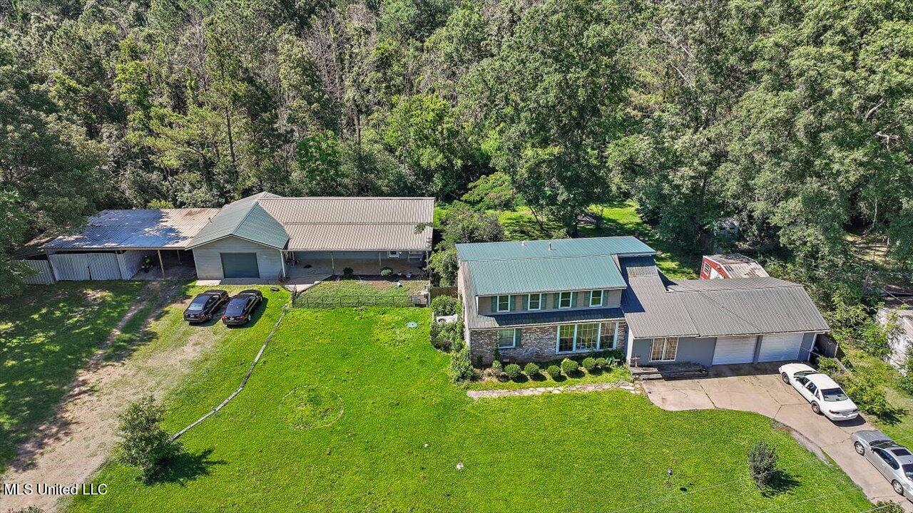 2039 South Ridge Rd