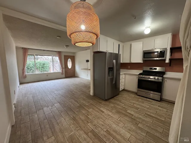 $425,000 | 431 Lincoln Avenue, Cotati, CA 94931